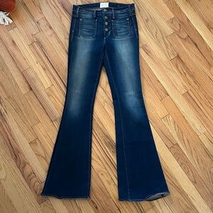 McGuire Dark Wash, Flare Jeans. Size 27